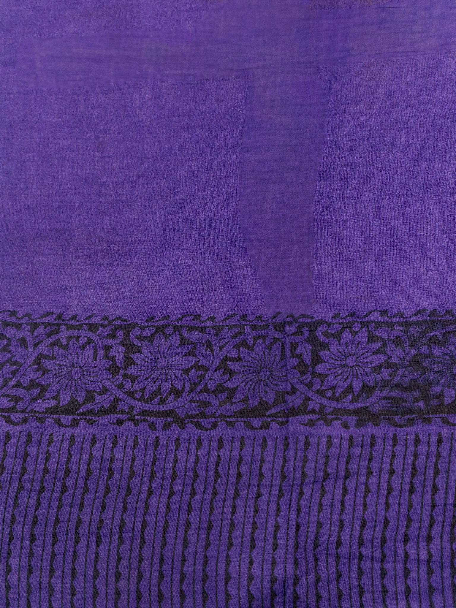 Kalamkari Print Cotton Saree in Green with Floral Design & Contrast Purple Pallu