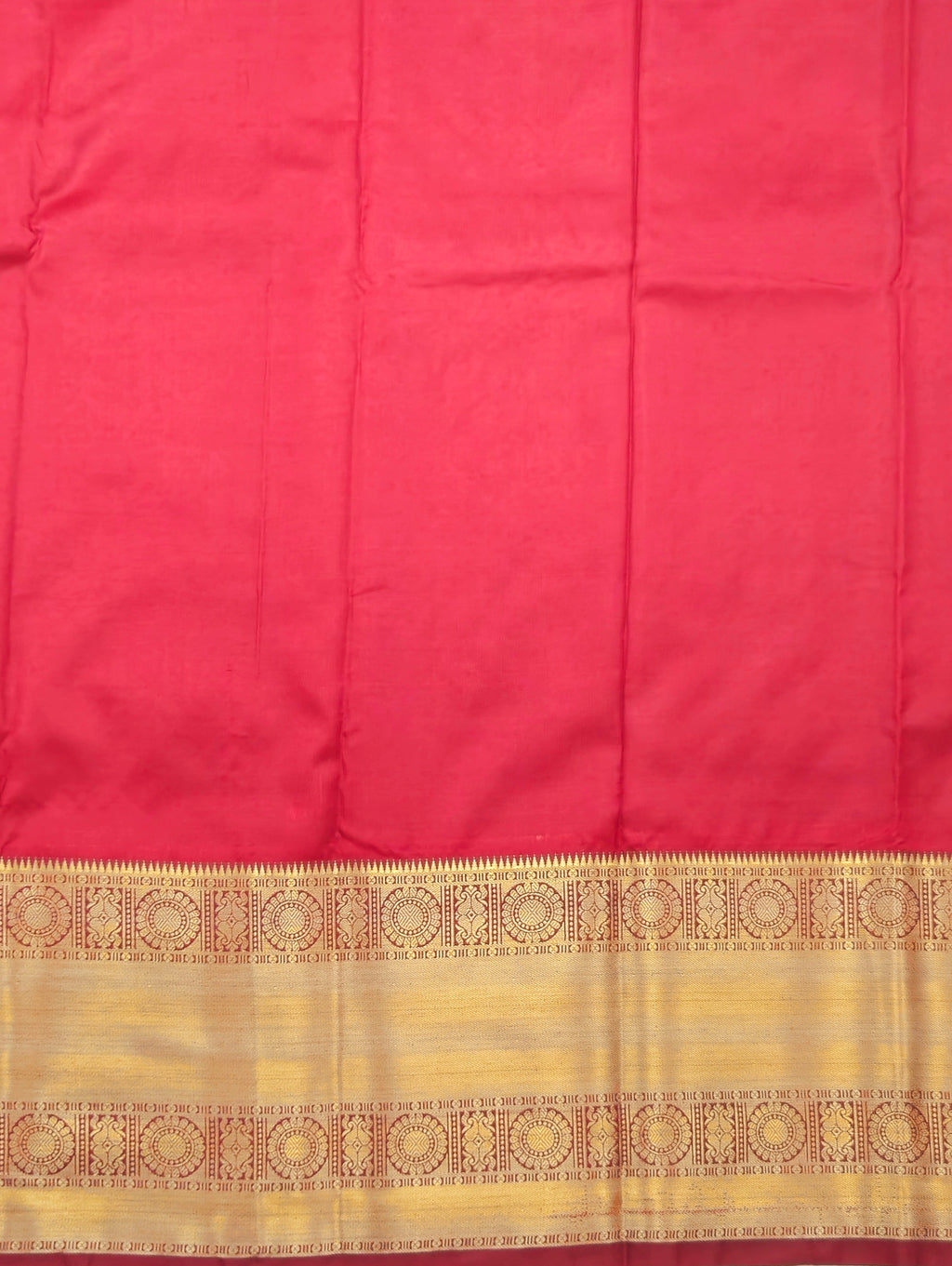 Kanchivaram golden leaf weave saree in lime green color with pattu border