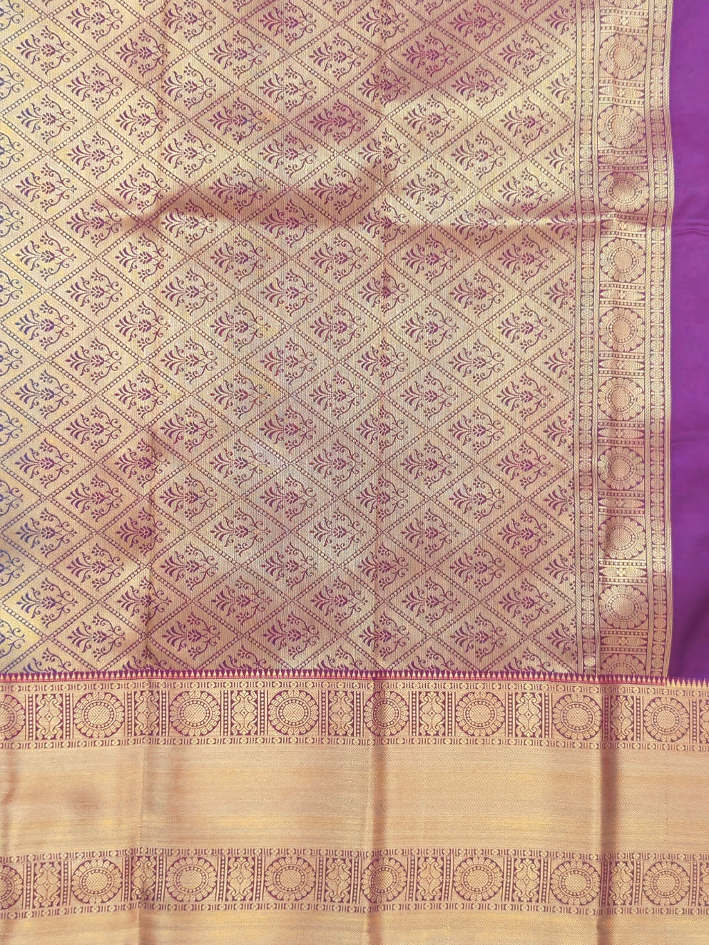 Kanchivaram golden leaf weave saree in sky blue color with pattu border
