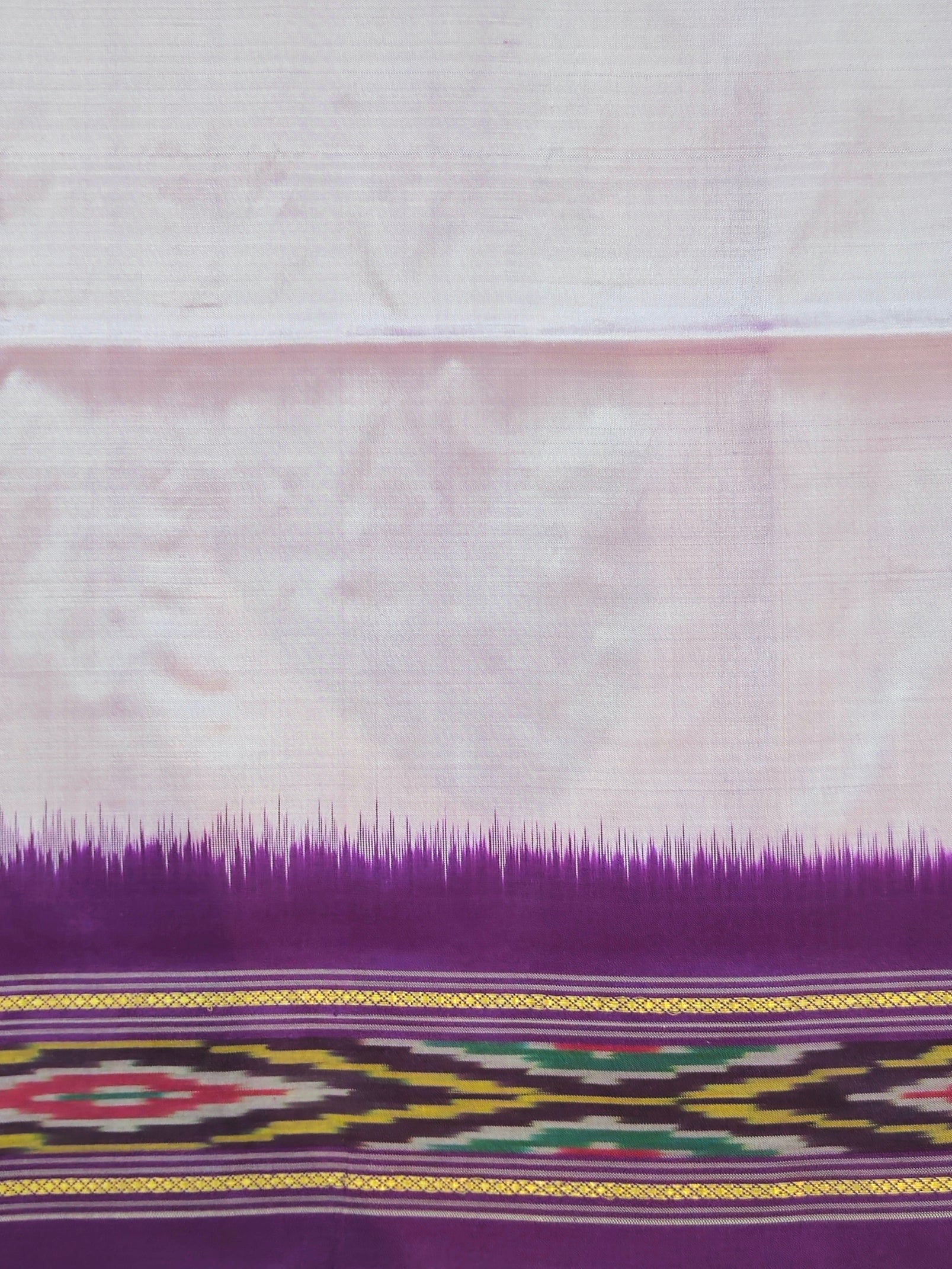 Pure Pochampally silk saree in Lavender colour with pallu without Blouse