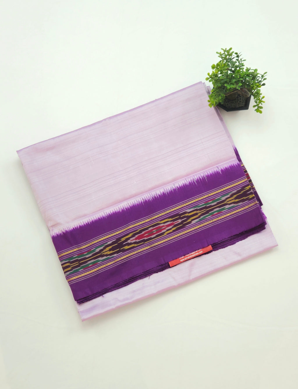 Pure Pochampally silk saree in Lavender colour with pallu without Blouse