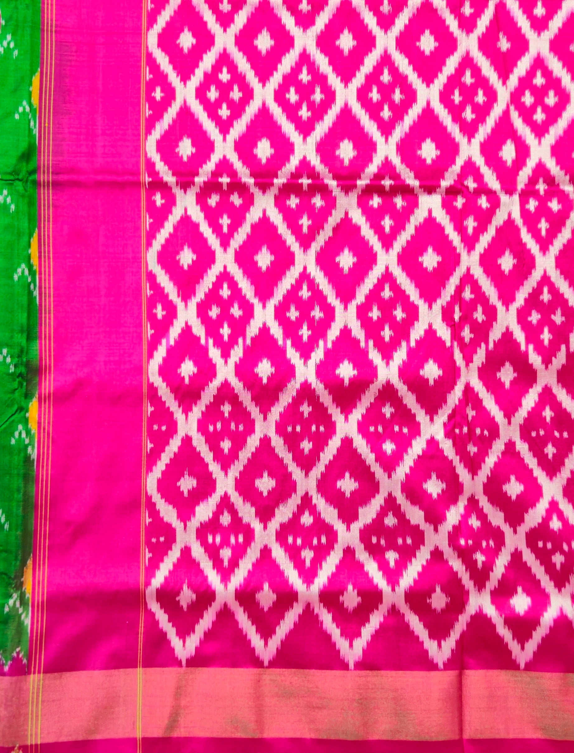 Pure Pochampally silk saree with contrast Blouse