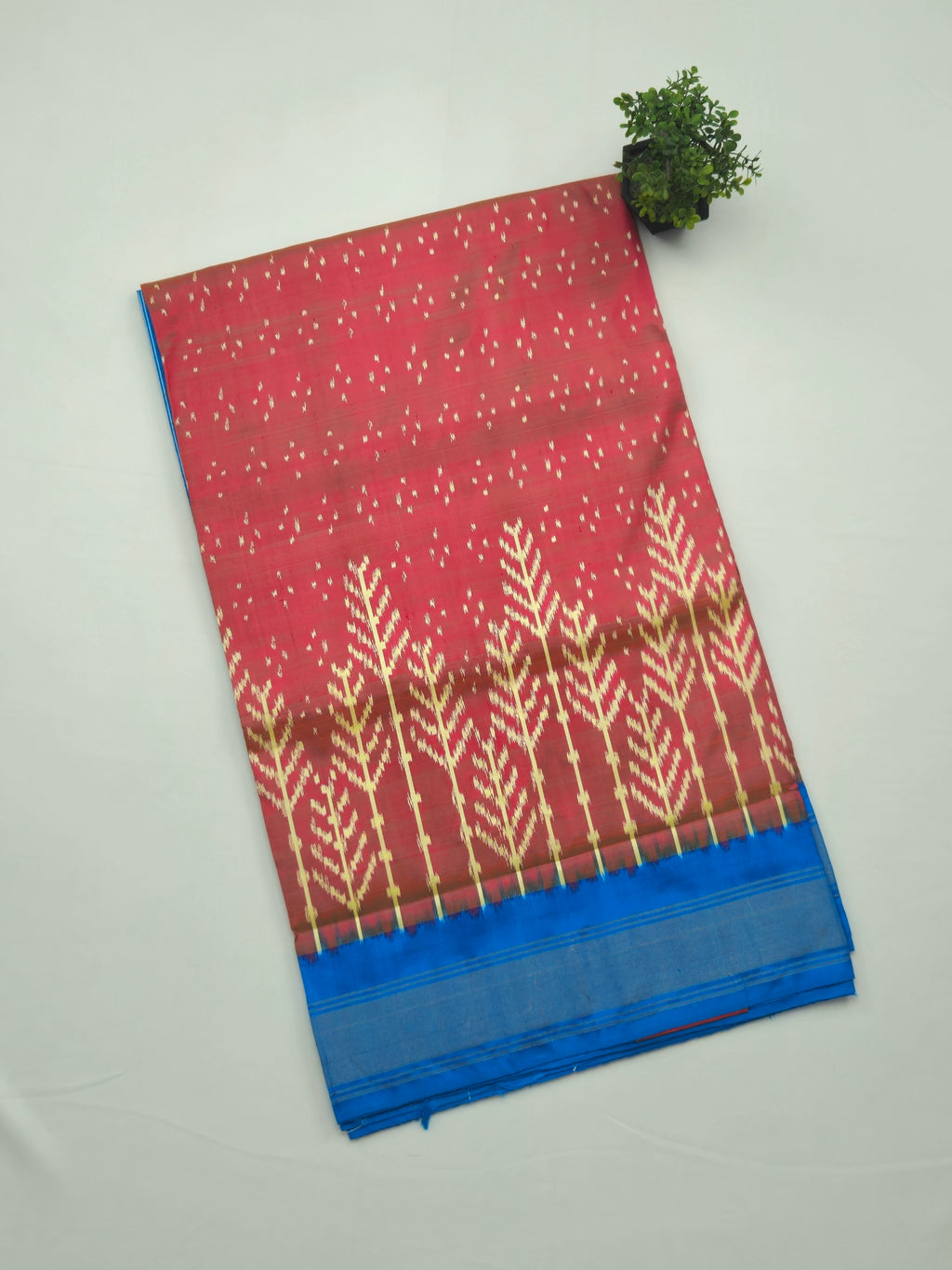 Pure Pochampally silk saree in peach with contrast Blouse