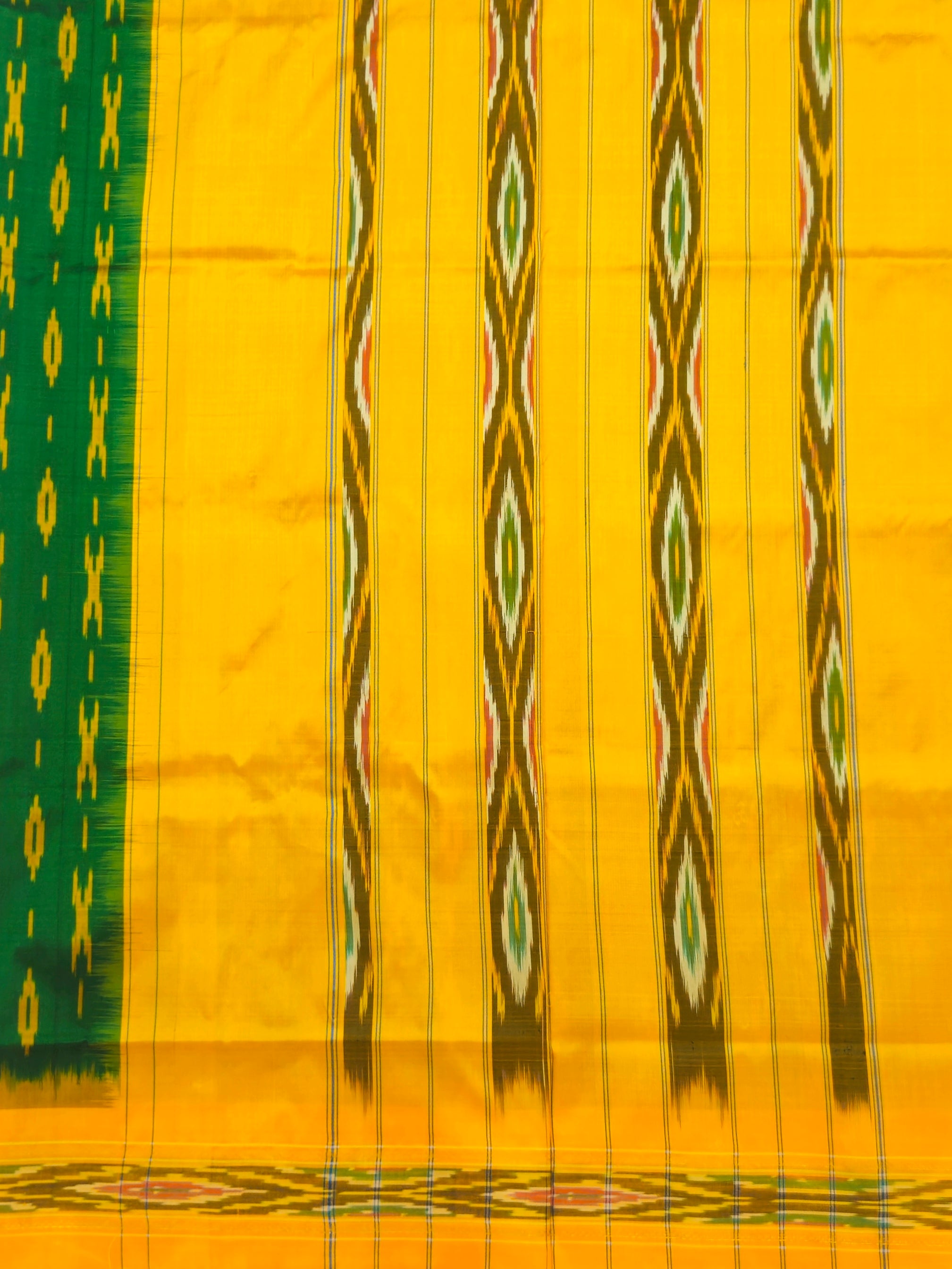 Pure Pochampally weaving silk saree in Deep green without Blouse