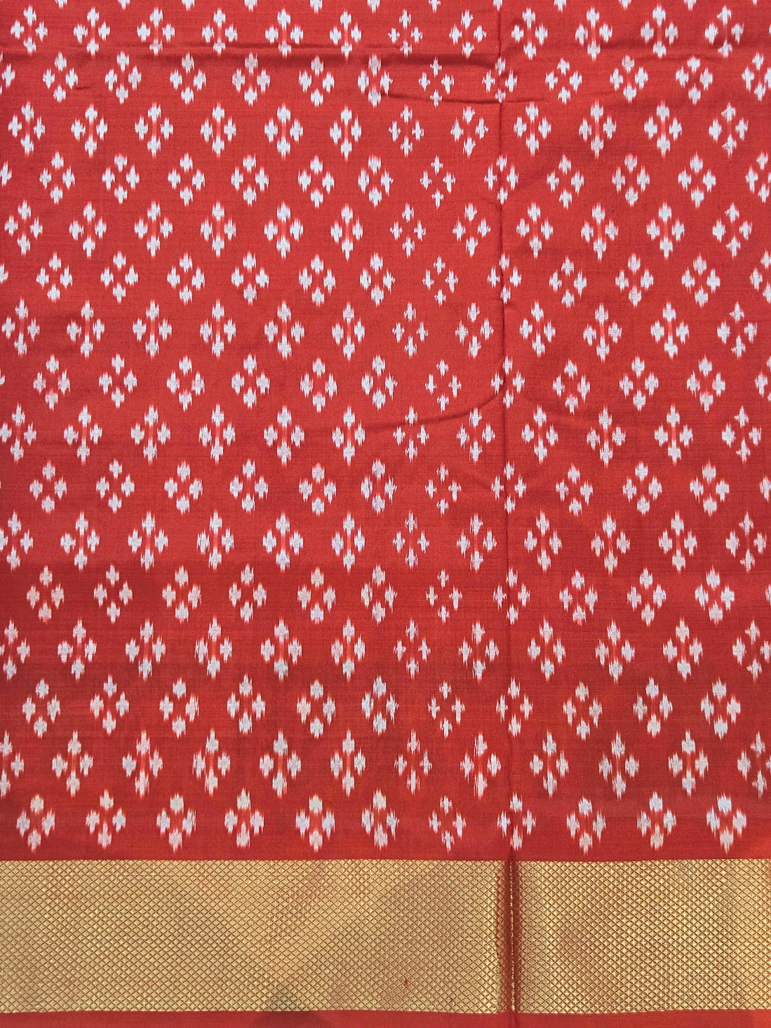 Pure Pochampally silk saree in Red with designer pallu and Blouse Red