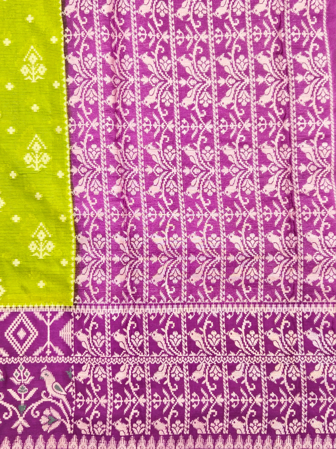 Emerald green pochampally weaving silk saree with designer pallu and blouse