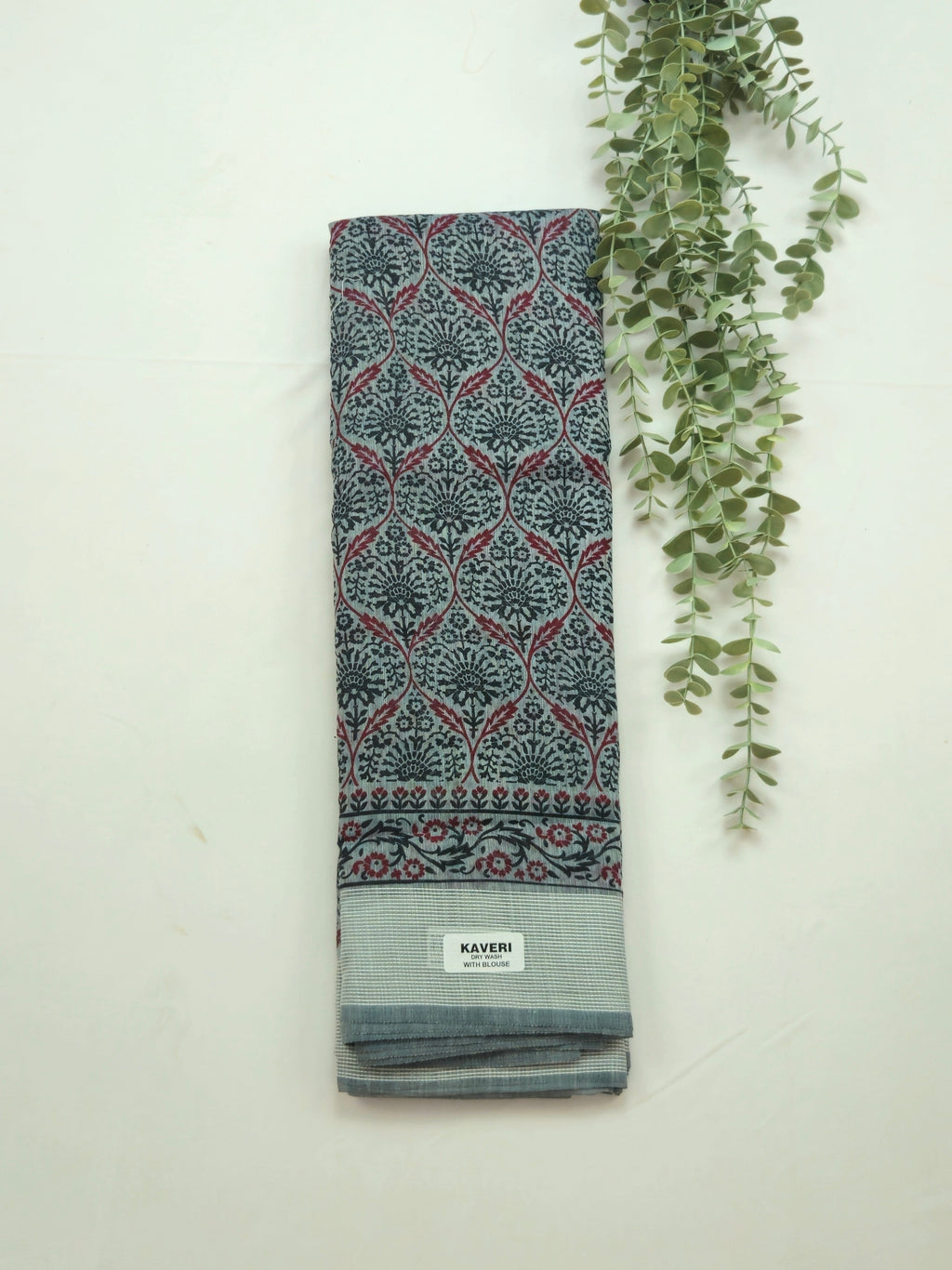 Kalamkari saree in designer printed pallu and plain blouse