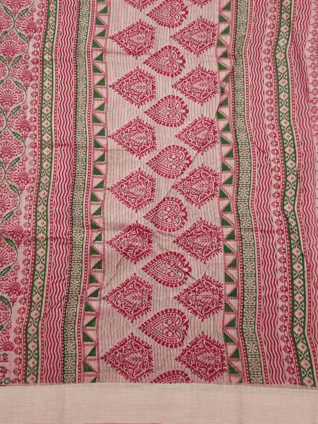 Kalamkari saree in designer print pallu and plain blouse