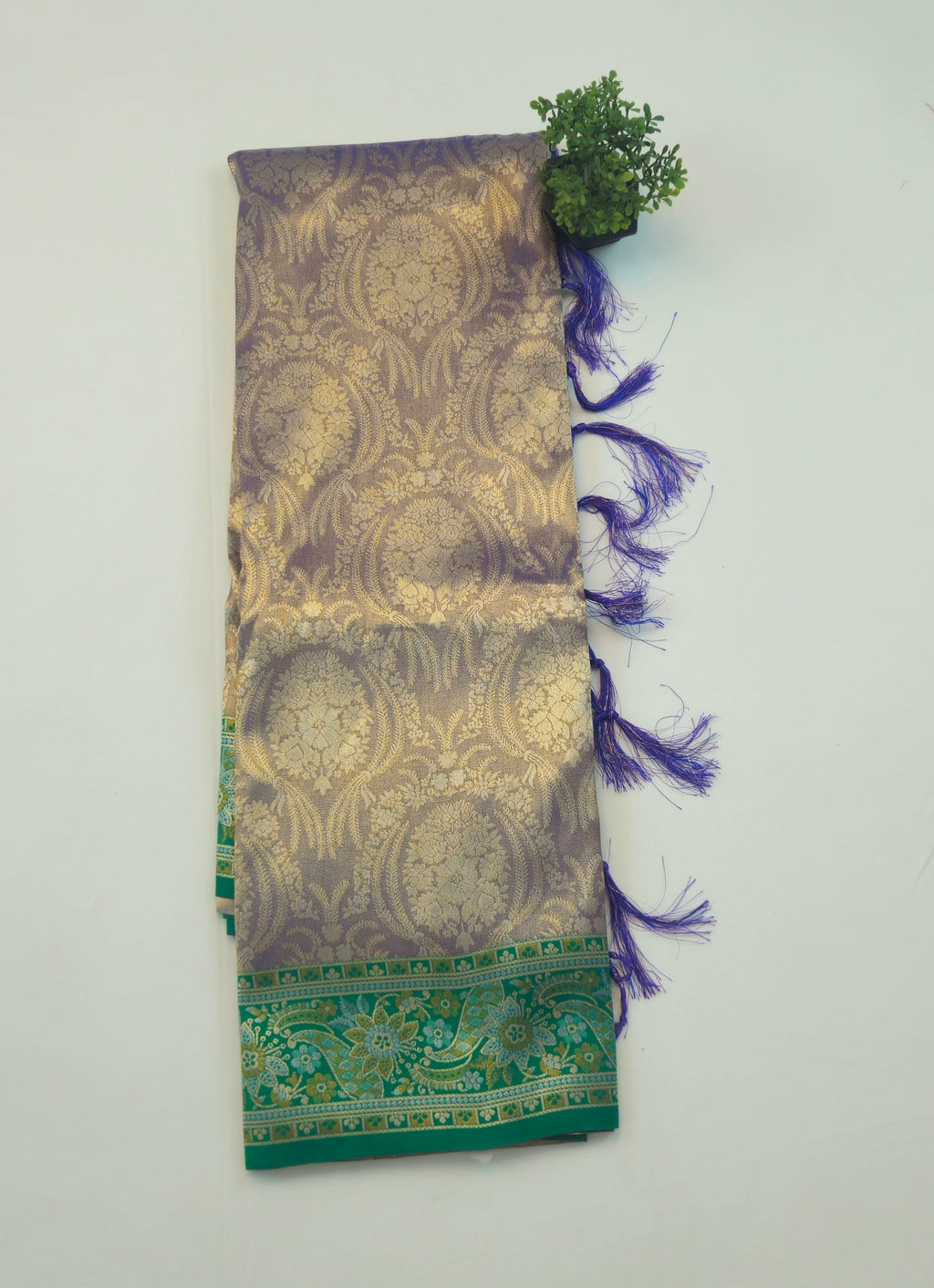 Kanchivaram heavy weaving  brocrade saree in lavender color with contrast geometric blouse