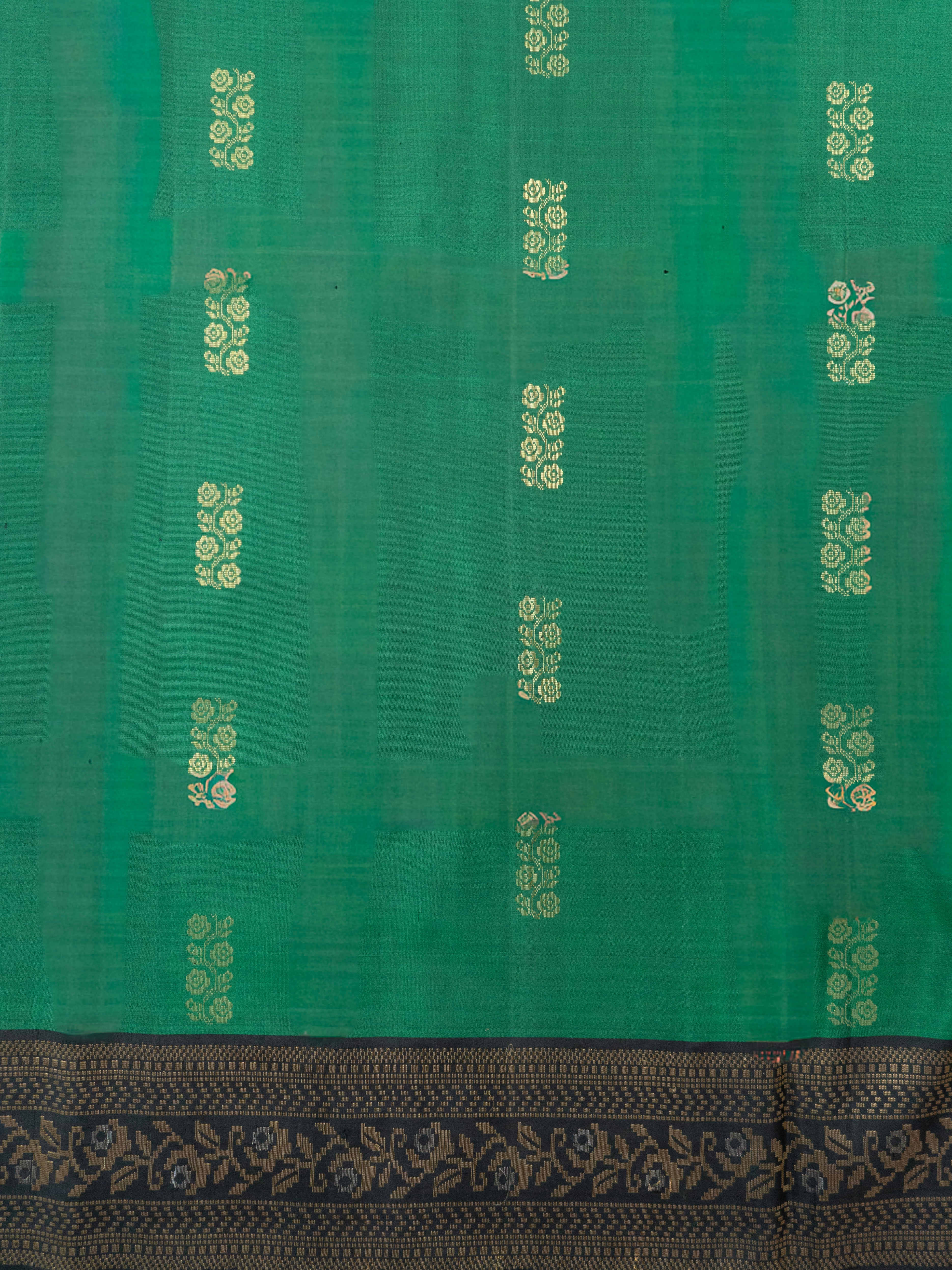 Pure Pochampally Silk Saree in Emerald Green with Butta Weaving & Black Zari Pallu