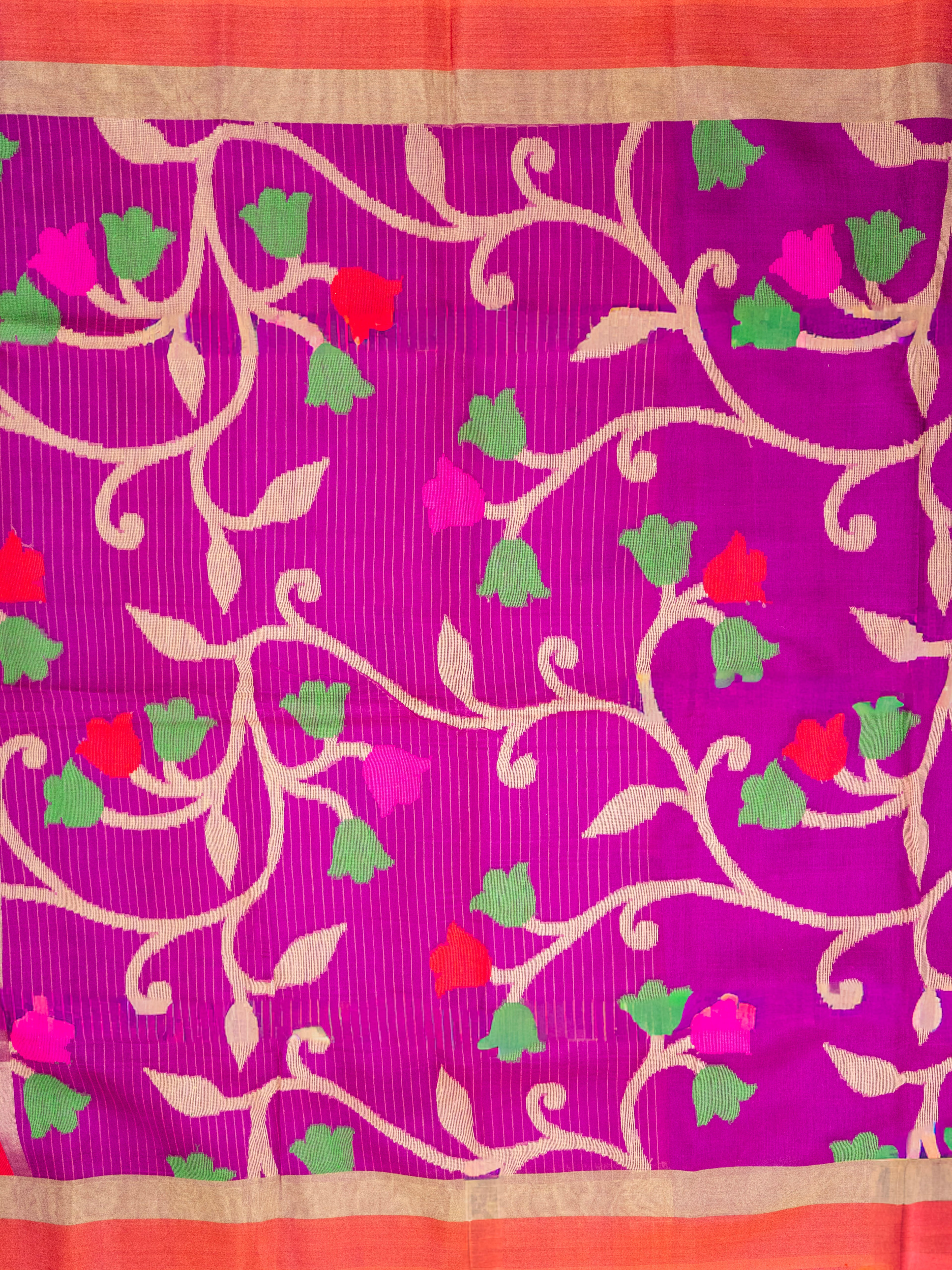 Pure Uppada Handloom Silk Saree in Pink with Floral Weaving & Elegant Line Pallu