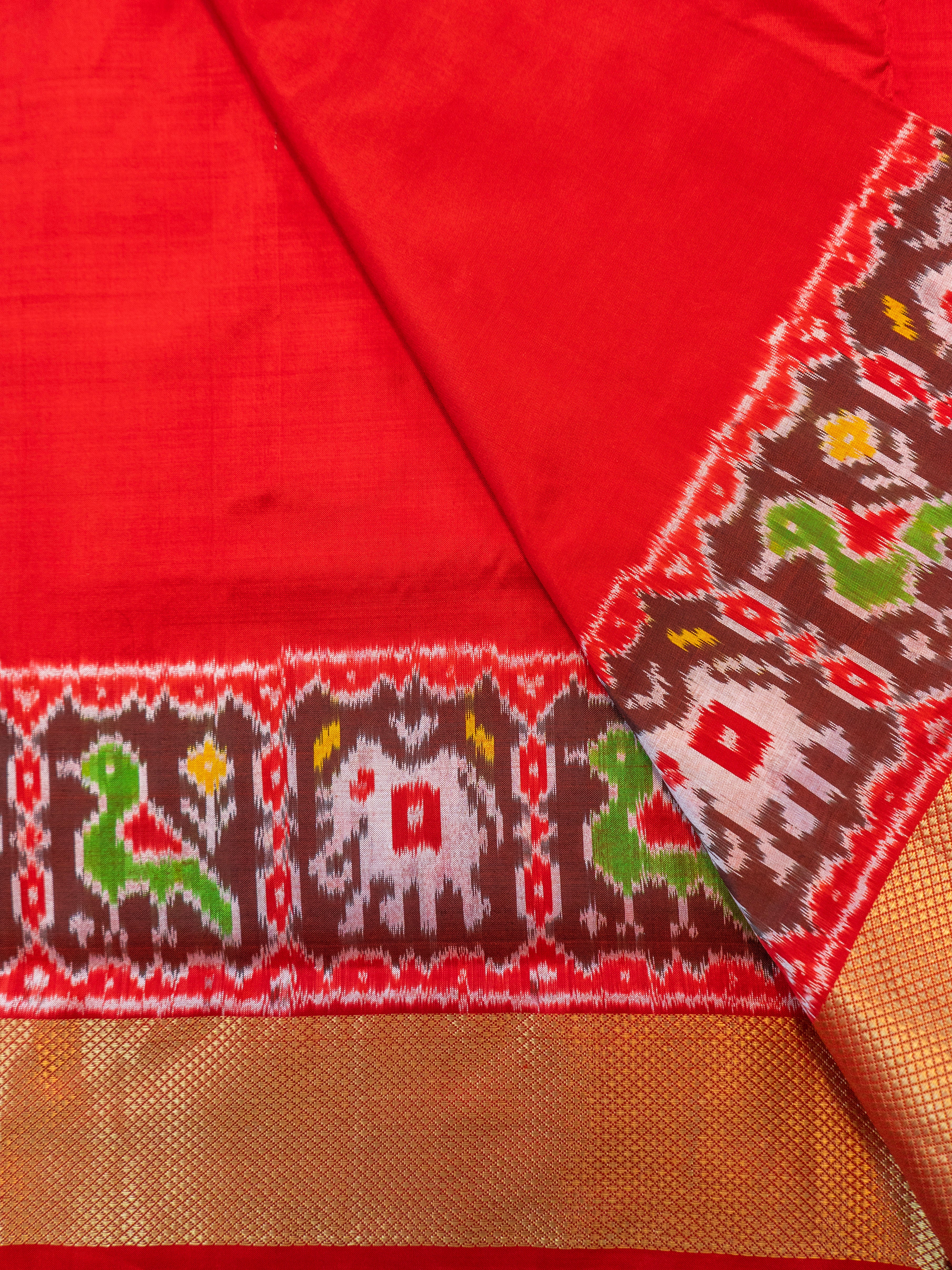 Pure Pochampally silk saree in Red with designer pallu and Blouse Red