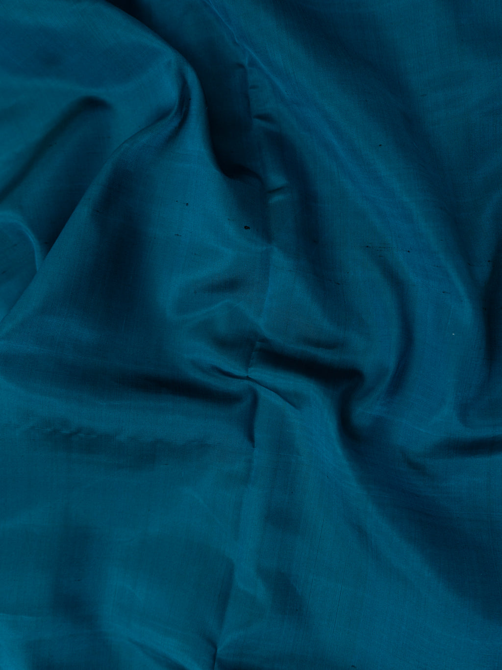 Pure Pochampally Silk Saree in Red with Lotus Ikat Weaving & Contrast Blue Ikat Pallu