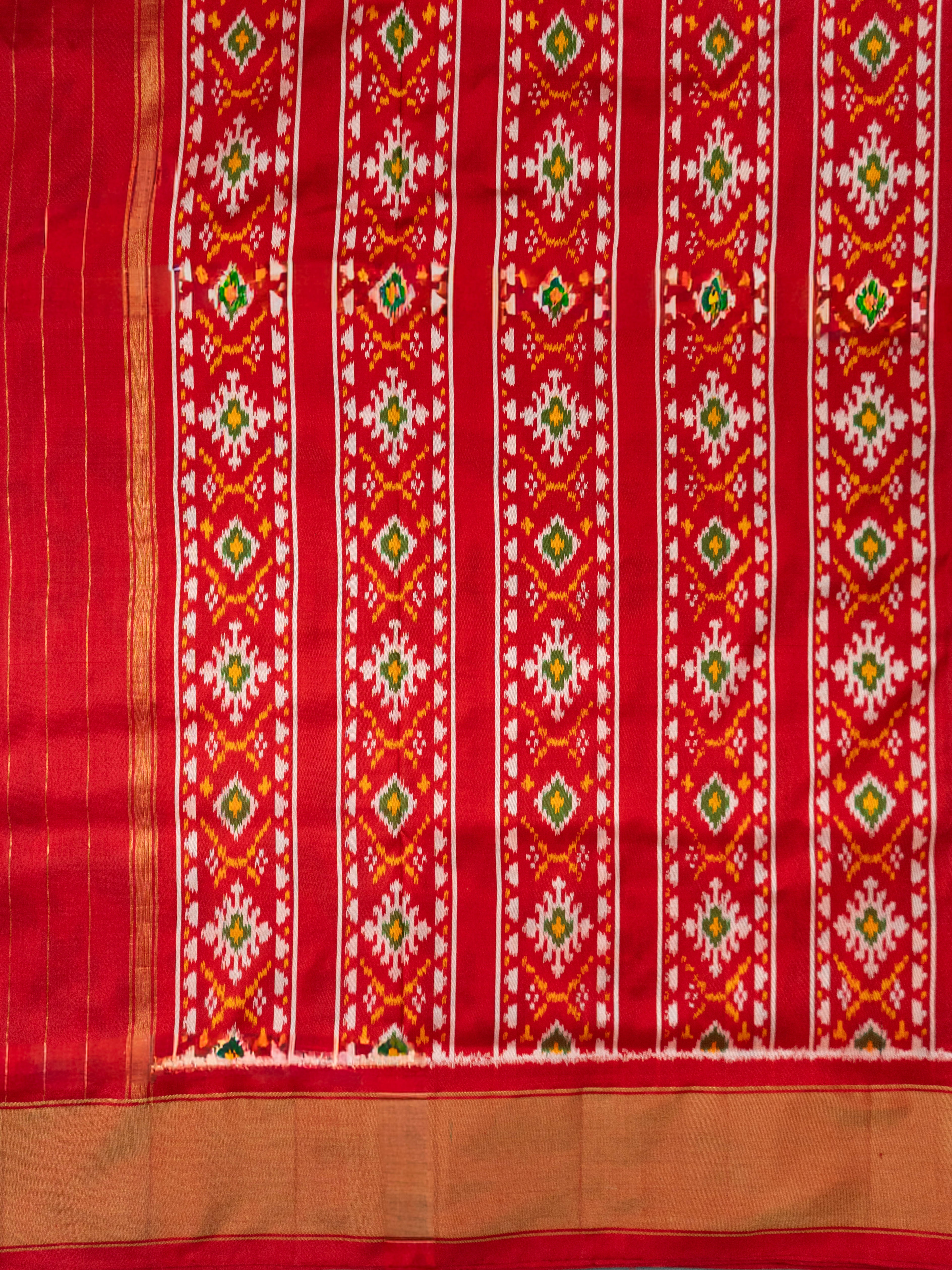 Pure Pochampally Double Ikat Silk Saree in White with Red Ikat Floral Pallu