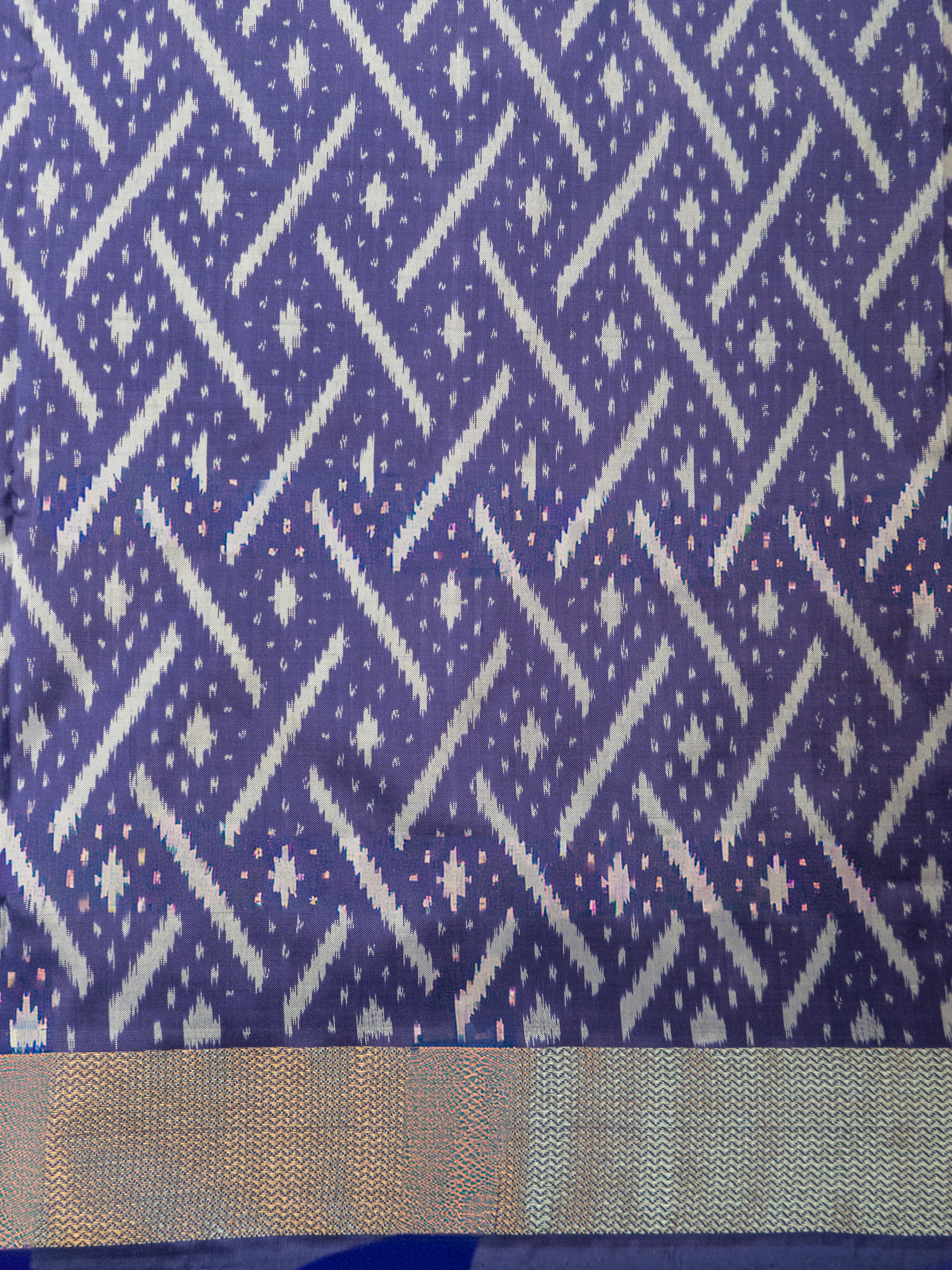 Pure Pochampally Silk Saree in Deep Purple with White Ikat Weaving & Silver Zari