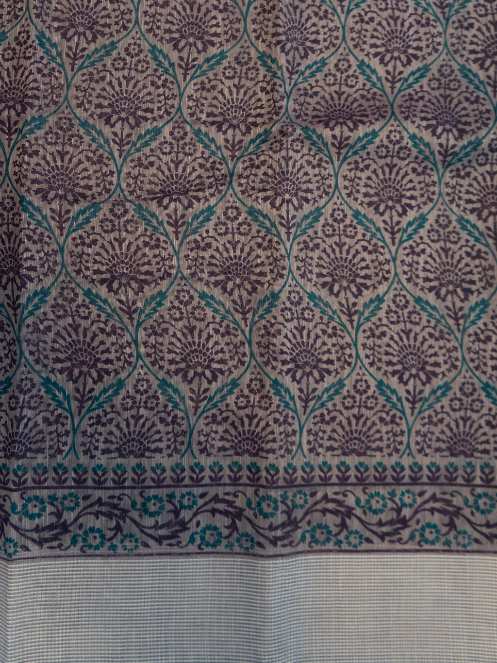 Kalamkari saree in violet color designer print pallu and plain blouse