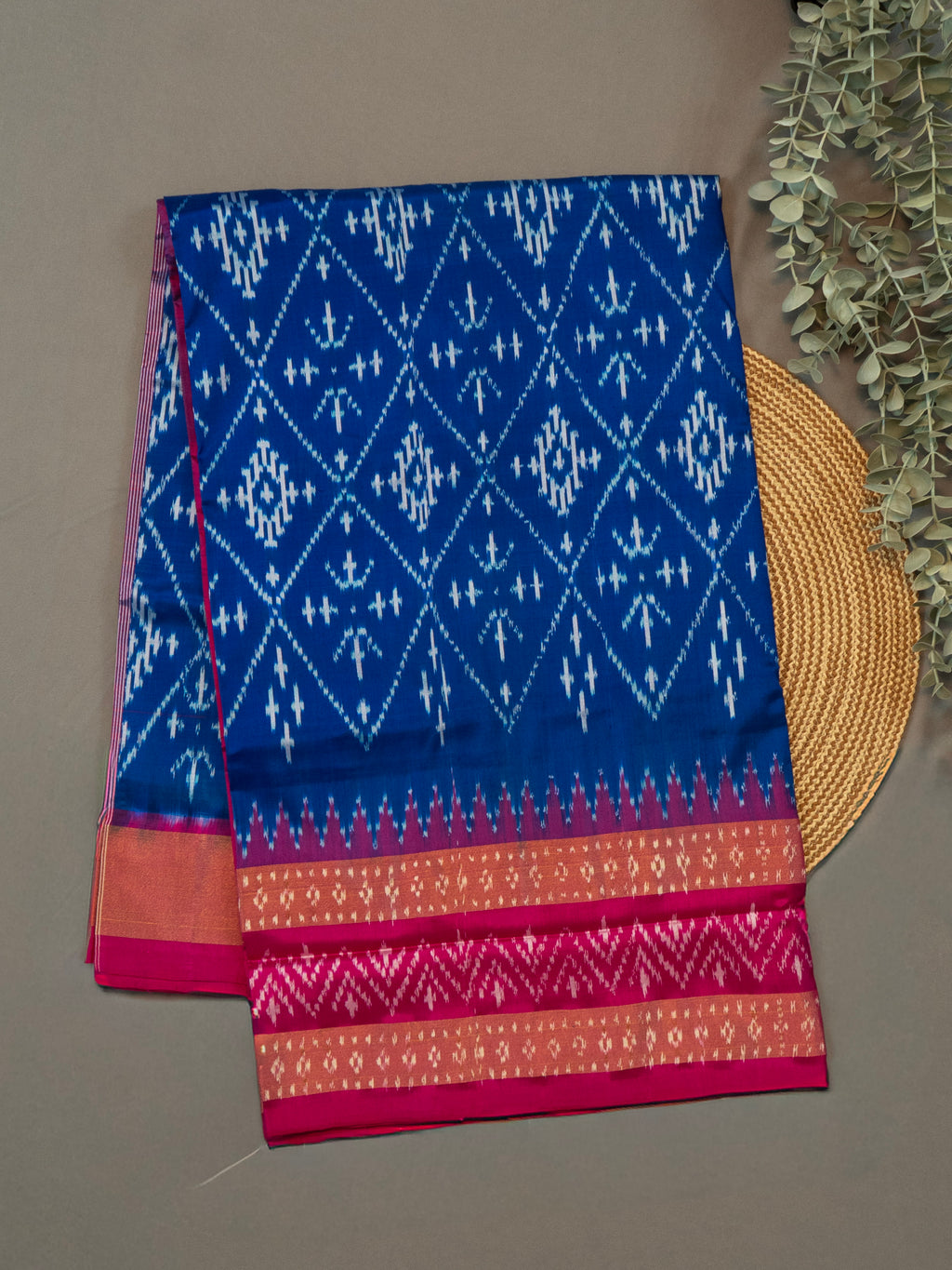 Pure Pochampally Double Ikat Silk Saree in Blue with White Ikat & Contrast Pink Pallu