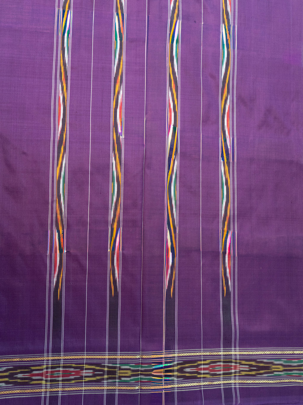 Pure Pochampally Single Ikat Silk Saree in Light Lavender with Deep Purple Patola Pallu (Without Blouse)