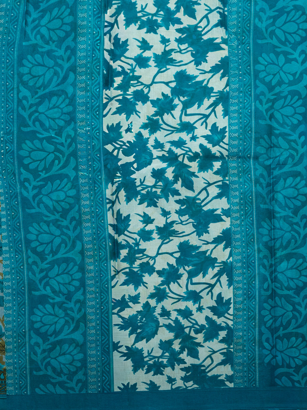 Pure Cotton Kalamkari Floral Design Saree – Traditional Handcrafted Elegance