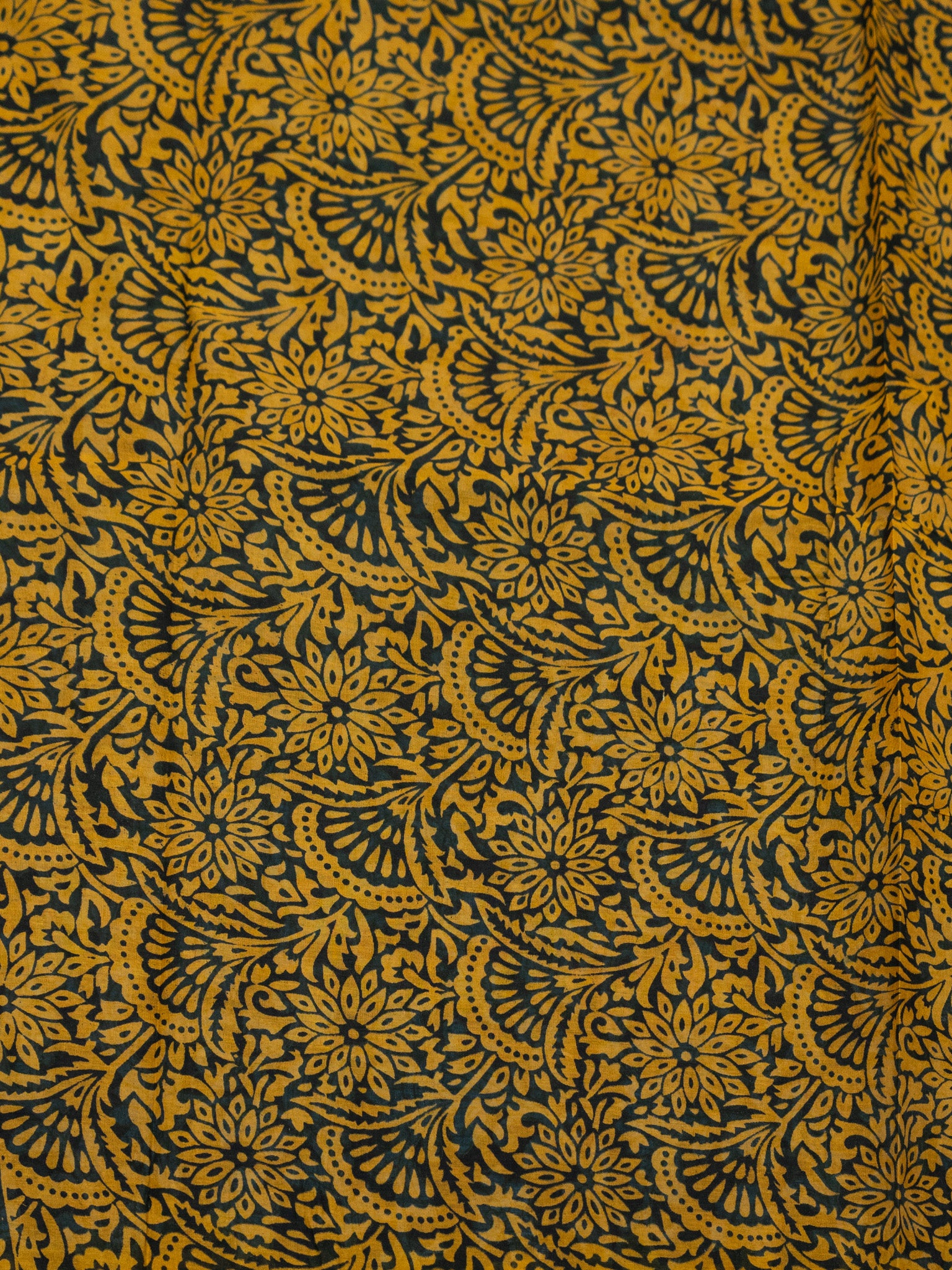 Kalamkari Floral Print Saree with Contrast Kalamkari Pallu & Border