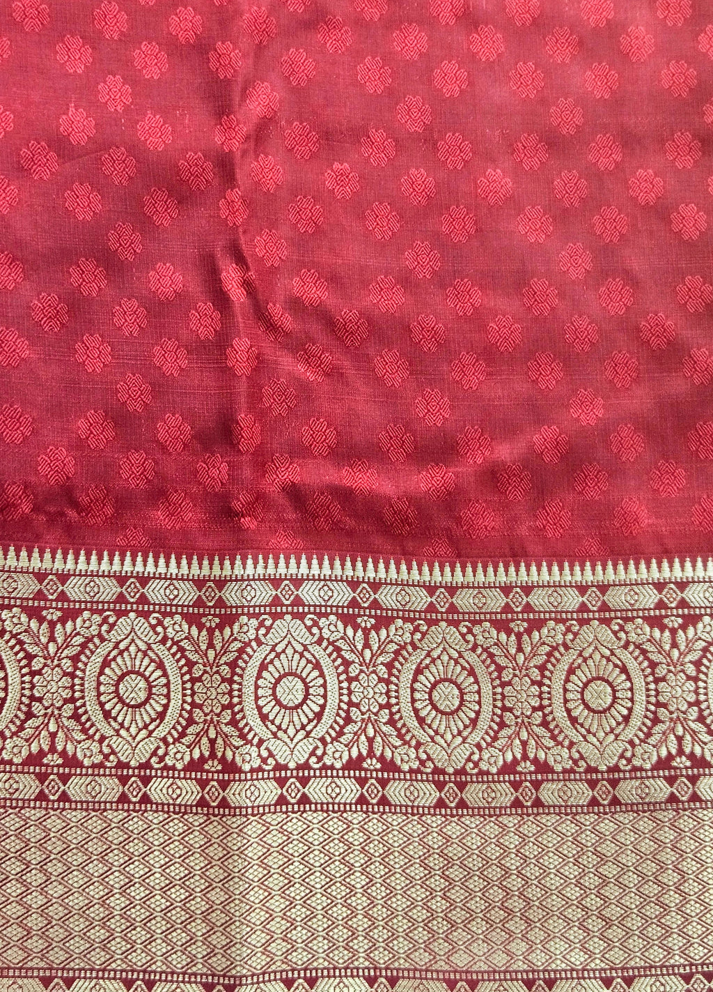 Kanchivaram golden weave saree in light green color with pattu border